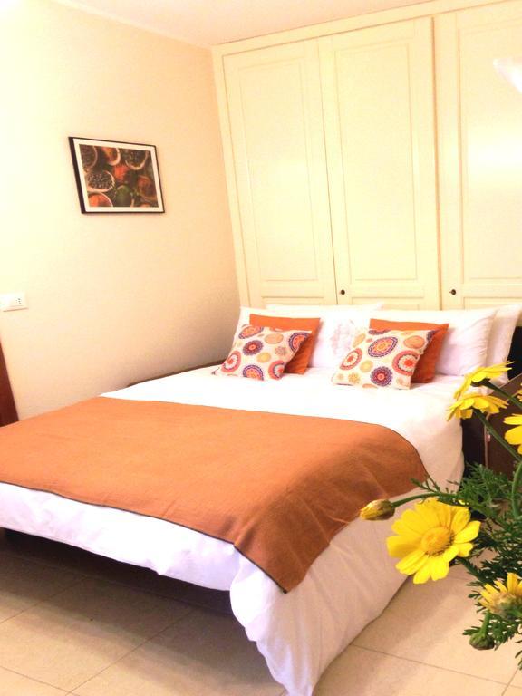 Nerissa Holiday Apartment Milazzo Exterior foto