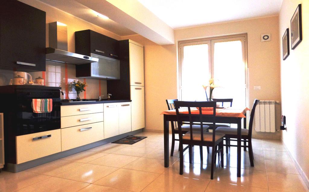 Nerissa Holiday Apartment Milazzo Exterior foto